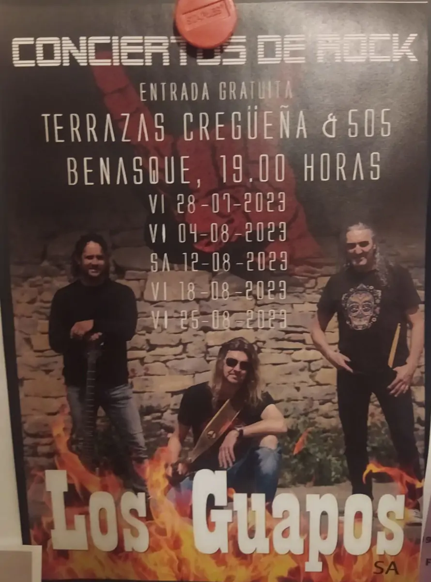 Concierto de Los Guapos en el Bar Cregüeña | enBenas.com